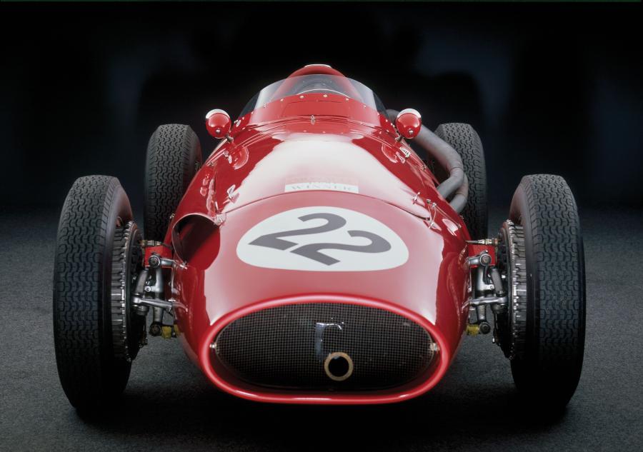  Maserati 250F F1 1956 года  (фото 6 из 7)